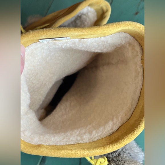 Vintage Naughty Monkey Eskimo Tall Suede Beaded Rabbit Fur Winter Boots Pom Poms - Picture 7 of 14